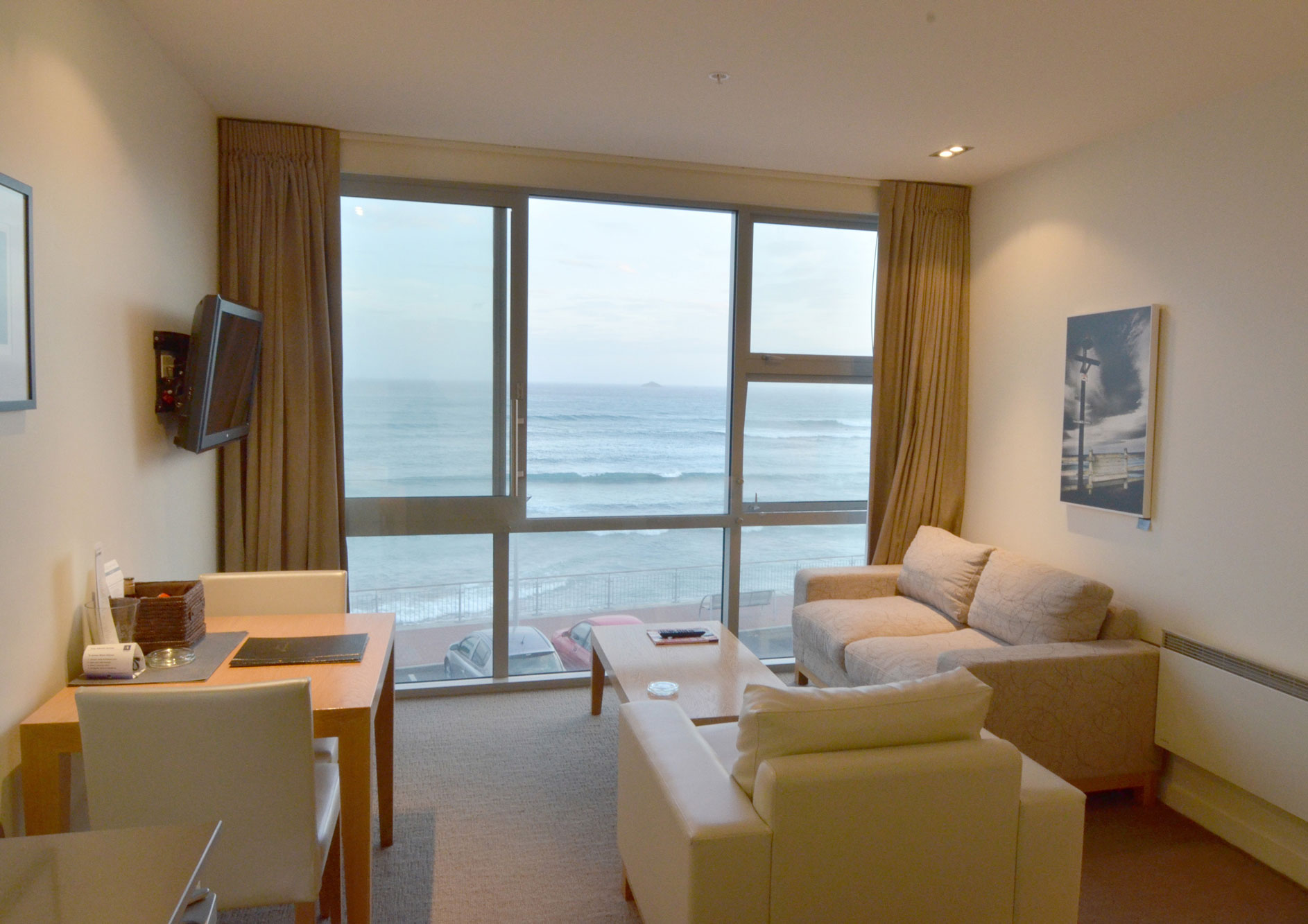 Executive-Ocean-VIew-Room-1